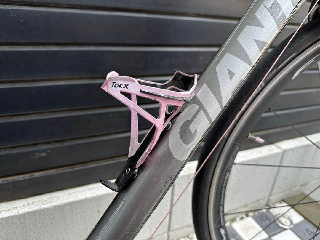 最終値下げ(引取限定)GIANT ロードバイク グレー Defy Shimano