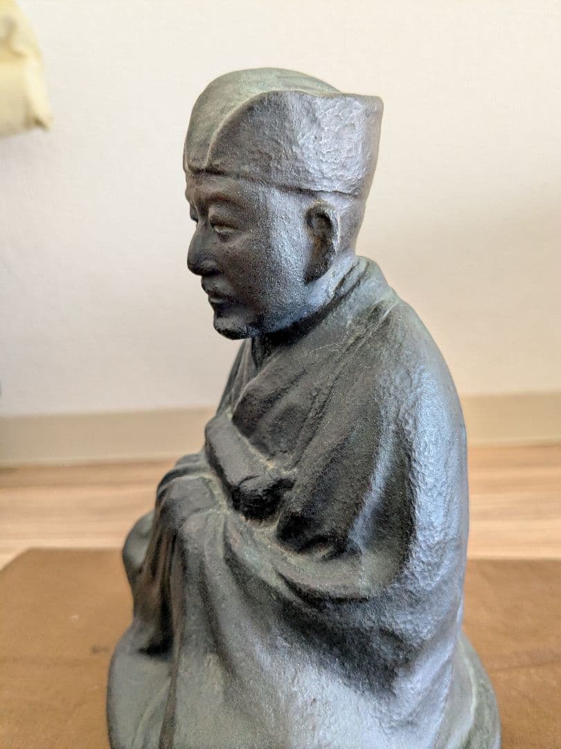 寿政作銅製人物坐像、共箱付き、時代物貴重