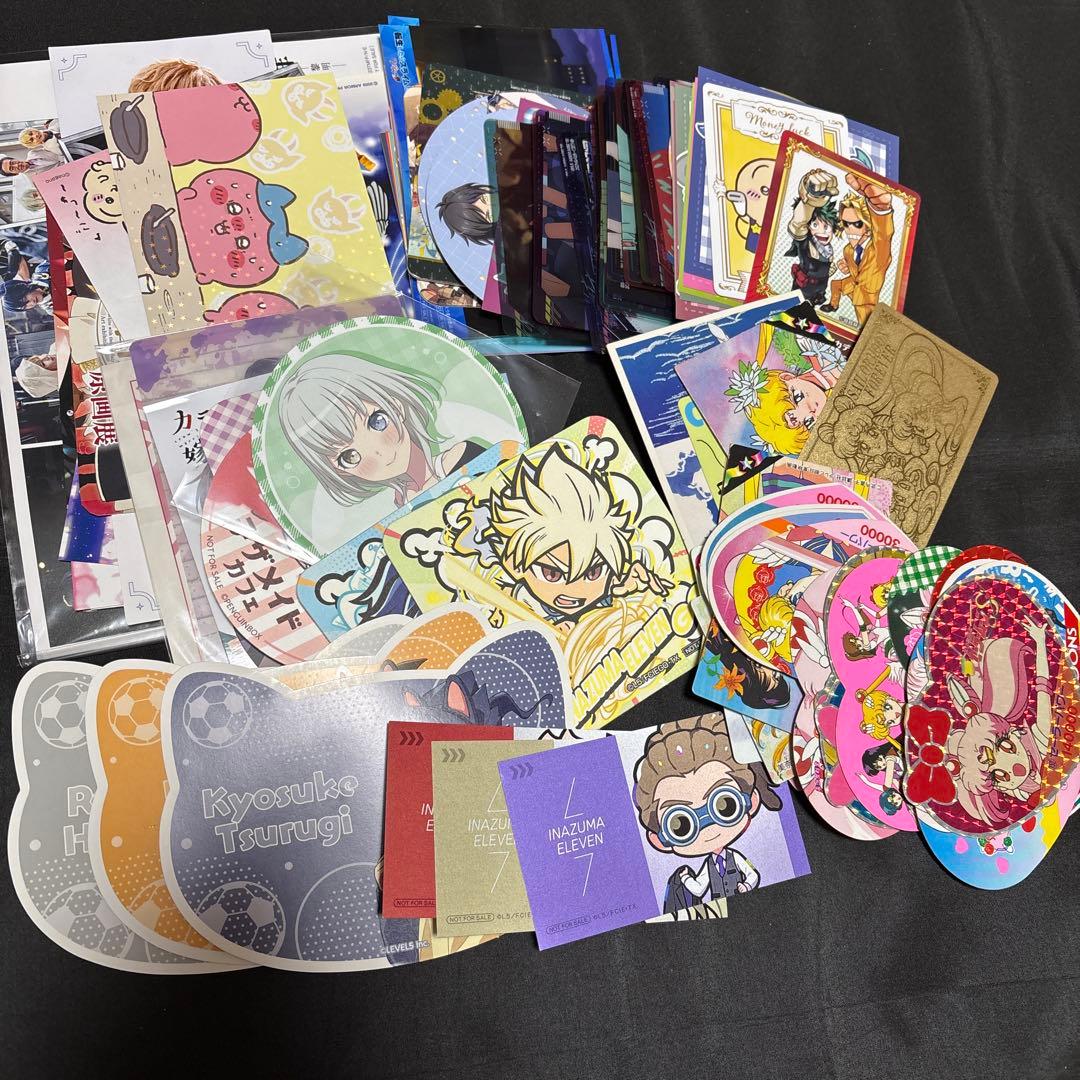 アニメ 紙雑貨 ブロマイド ポスカ カード シール など まとめ売り 310枚