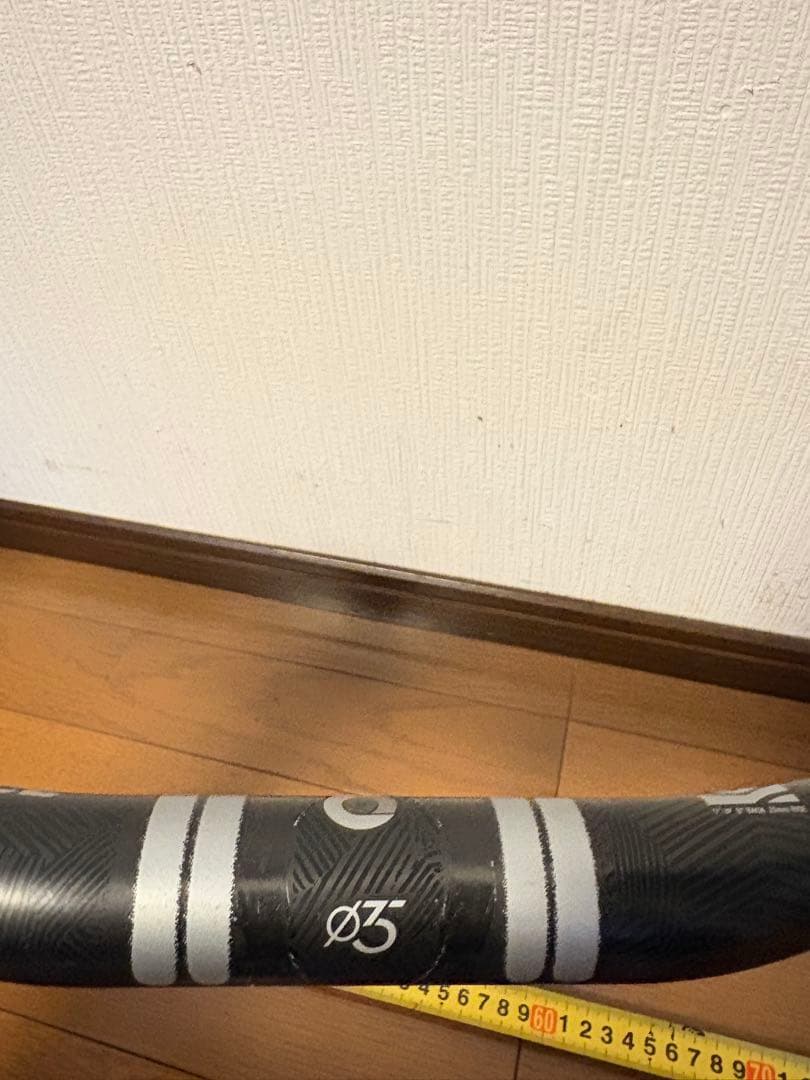 レースフェイス SIXC カーボンハンドル φ35mm