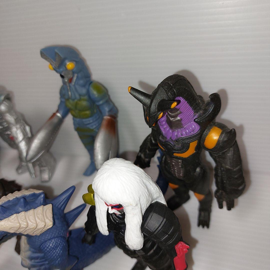 ウルトラマン　怪獣シリーズ　ウルトラ怪獣500　35体　まとめ売り！