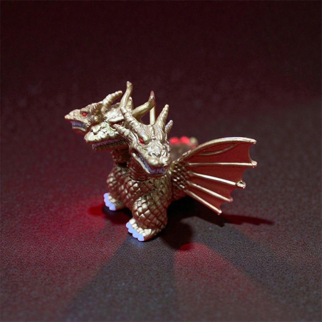 金色 キングギドラ フィギュア　ガン消し　リペイント