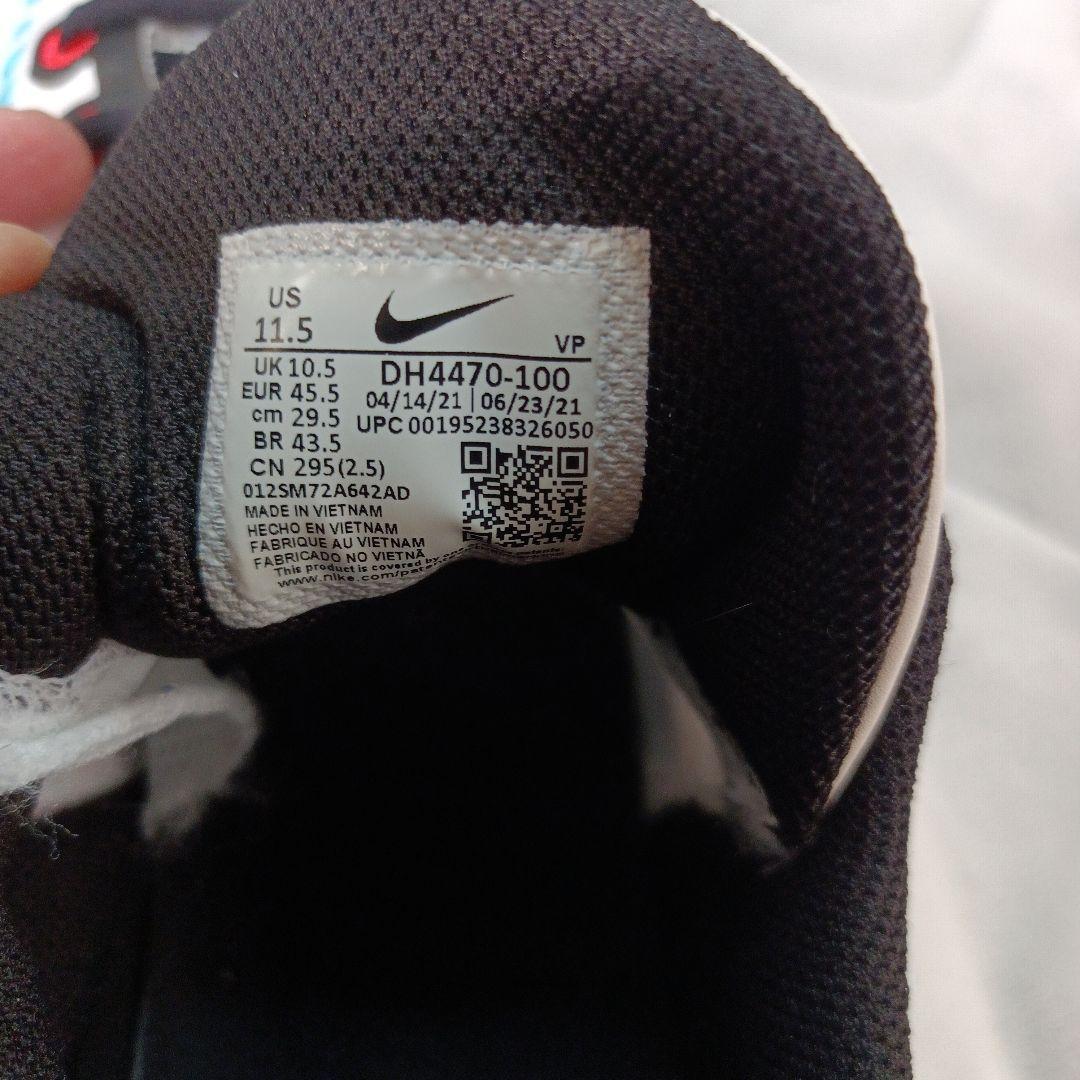[極美品]　Nike Giannis mmortality　29.5cm
