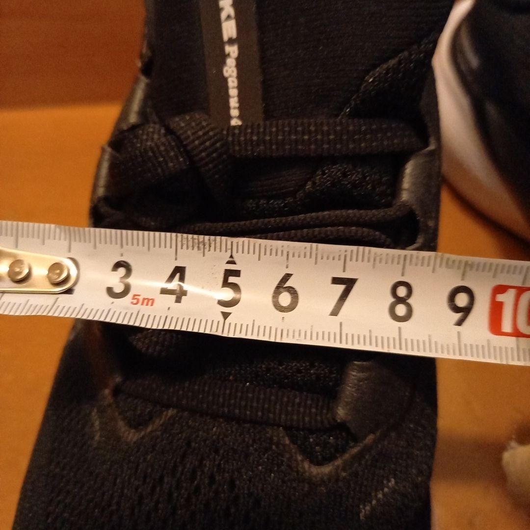 Nike ブラックシューズ トレッドソール