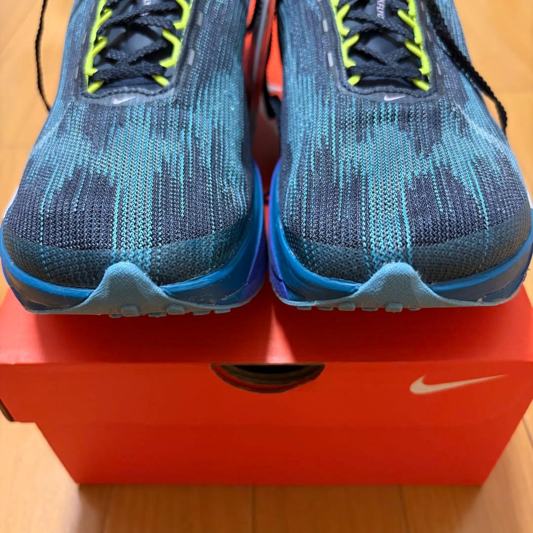 【新品未使用】NIKE STREAKFLY２　ナイキ　27cm