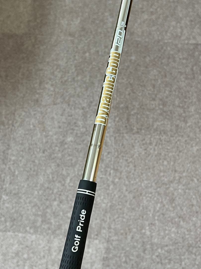 Titleist 712U ユーティリティ 4番