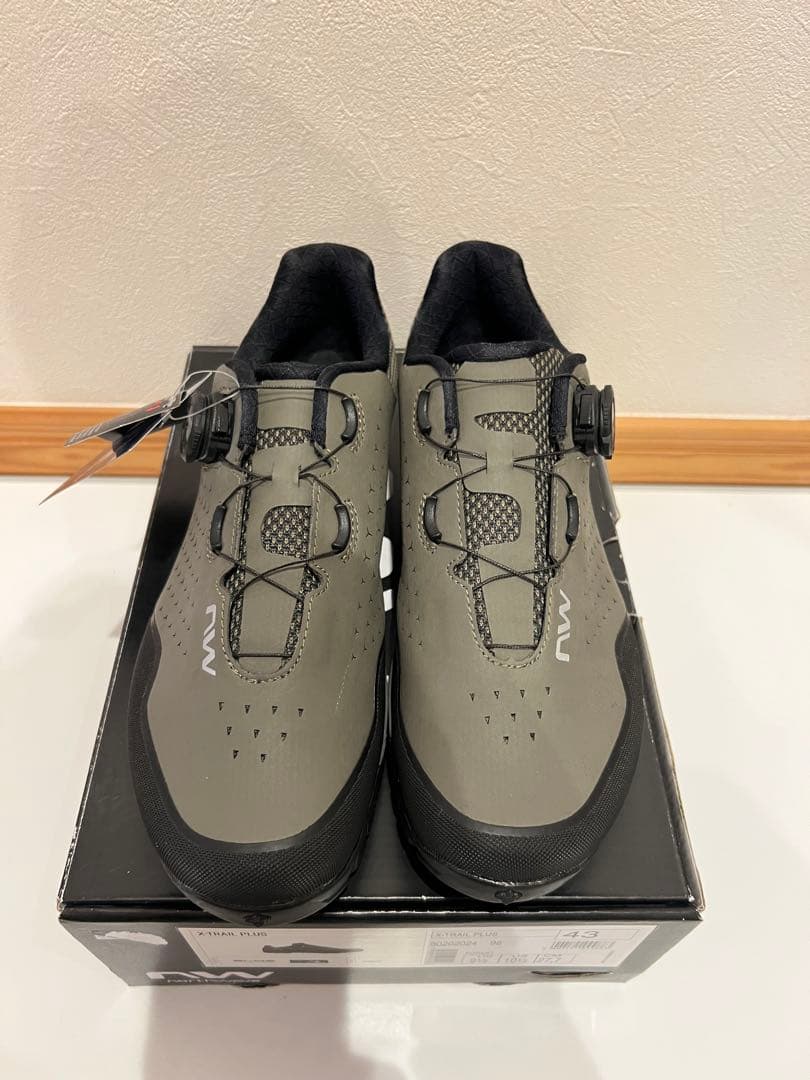 NORTHWAVE NW X-TRAIL PLUS 43サイズ　シューズ　未使用