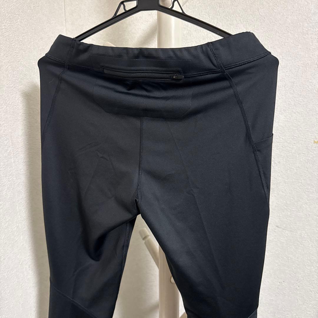 on performance tights パフォーマンスタイツ　Mサイズ