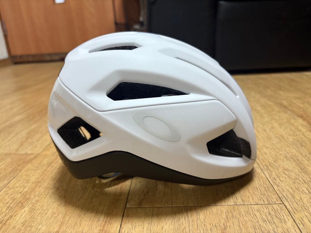 OAKLEY ARO3 ENDURANCE Sサイズ MIPS搭載 ヘルメット