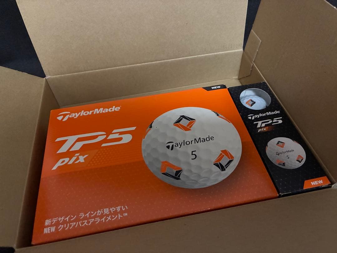 TaylorMade TP5 pix ゴルフボール 12個入り+1スリーブ
