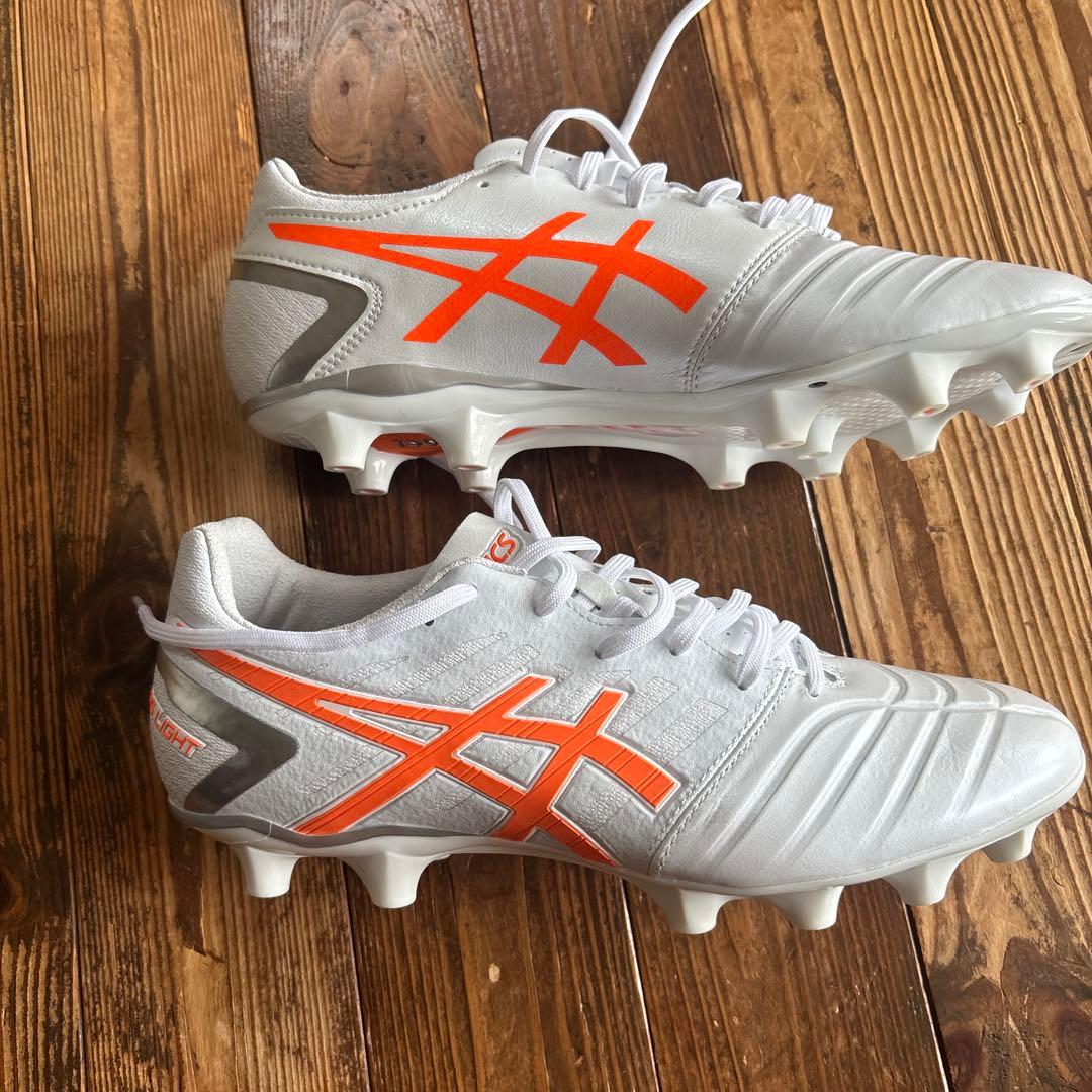 サッカースパイク　asics 26cm