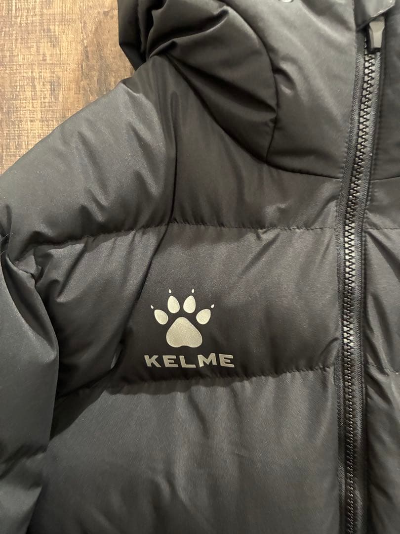 美品 KELME ケルメ ベンチコート M 黒 ベンチダウン ダウンコート