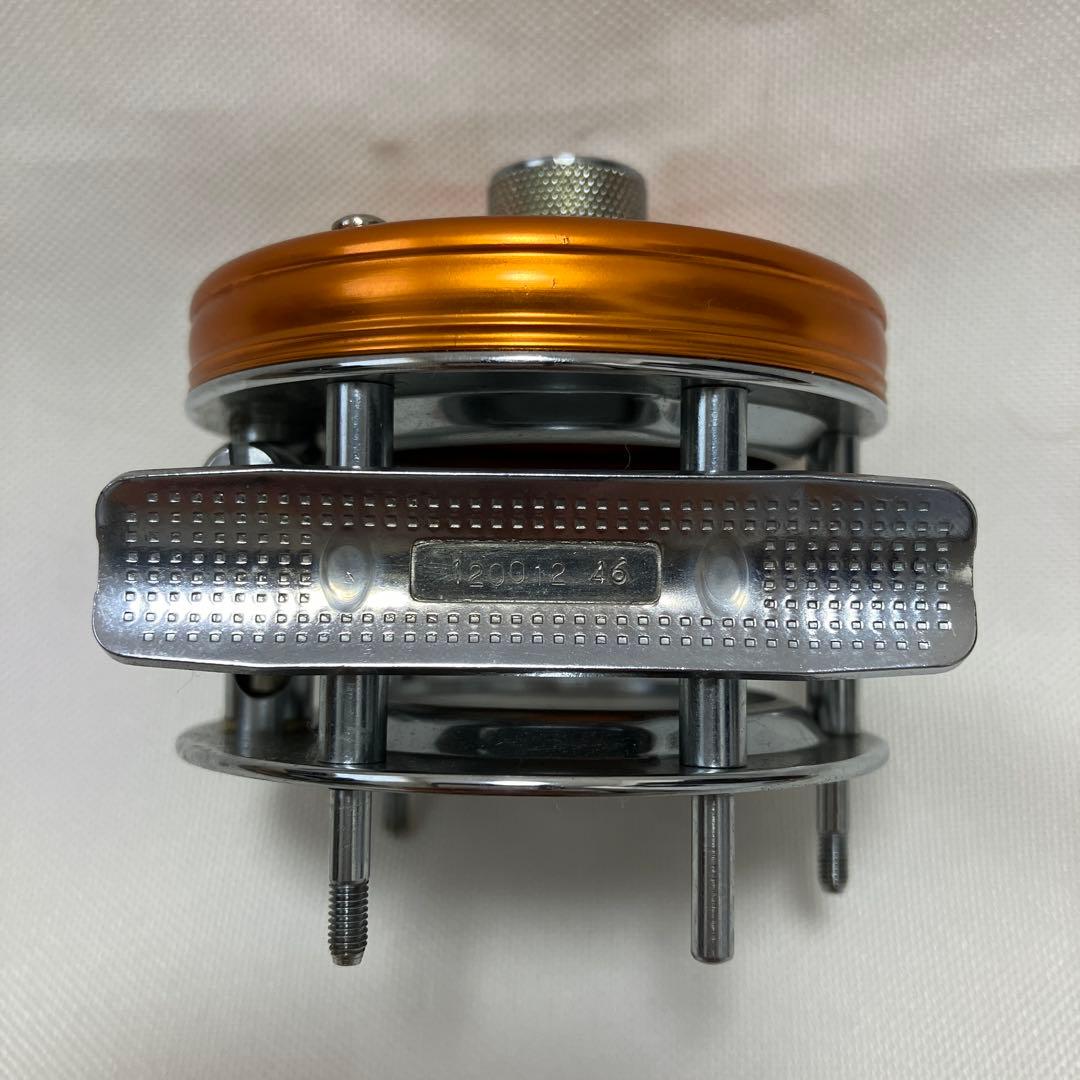 《希少》アブガルシア アンバサダー 4500C サンセットオレンジ ベイトリール