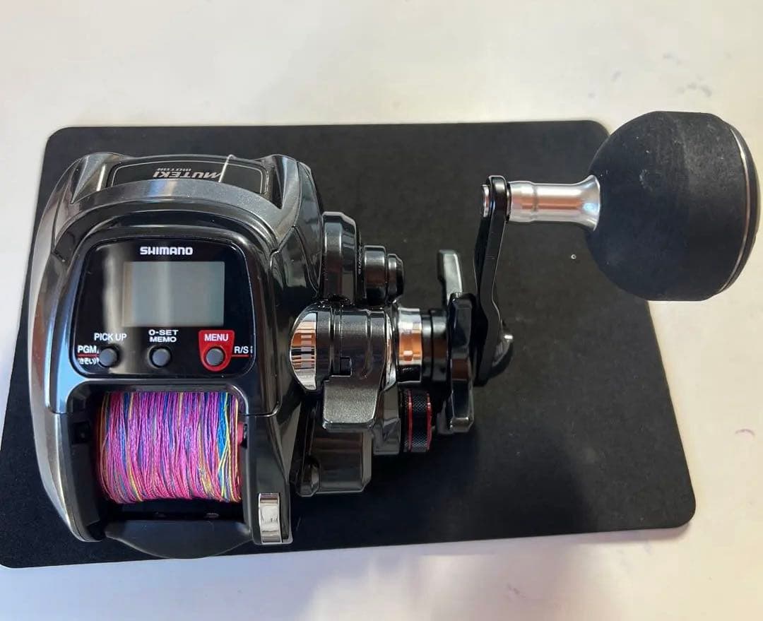 SHIMANO 電動リール デジタル表示　play 1000 美品