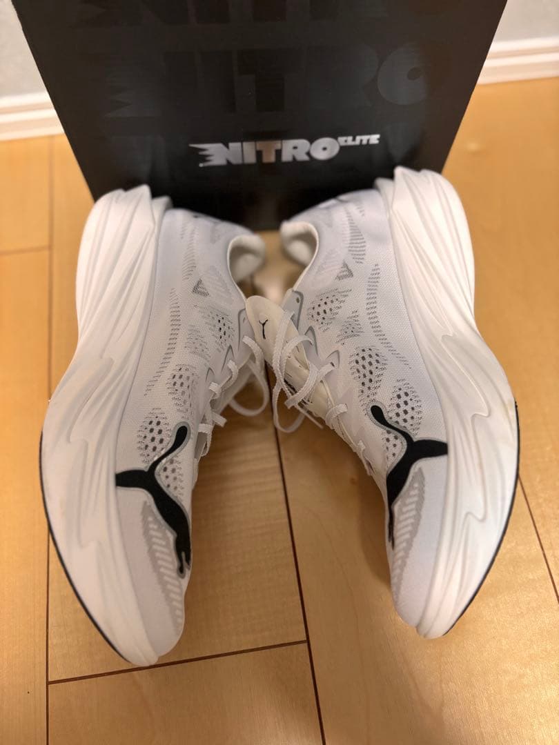 【美品】PUMA ディヴィエイトニトロエリート4 27.5cm 走行20km