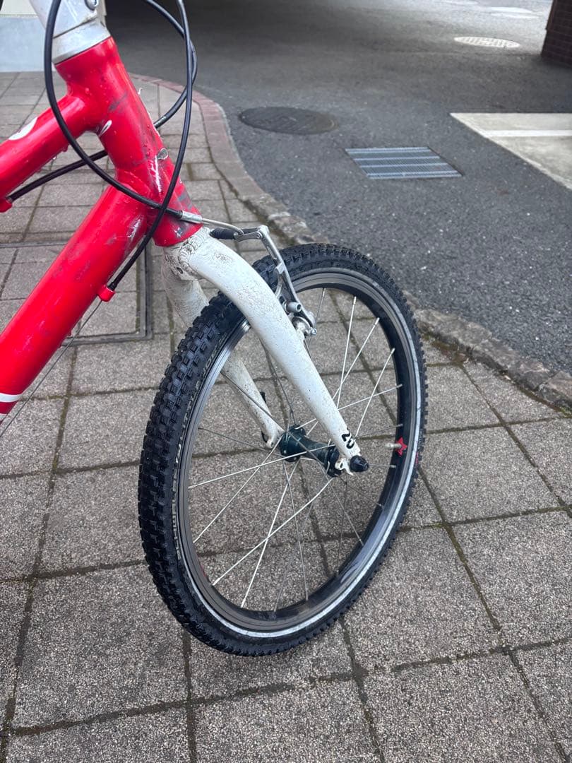 海外自転車　Woom bike 4 子供用自転車　20インチ　変速　難あり