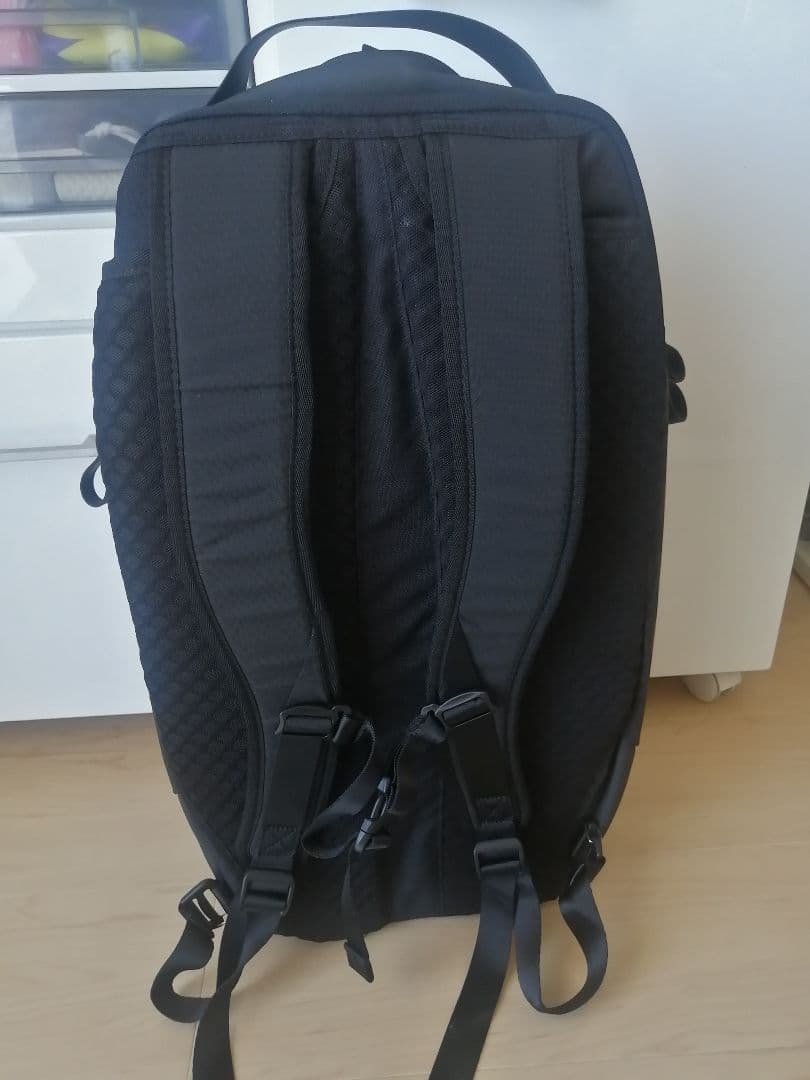 新品 アディダスゴルフ用バッグ リュック
