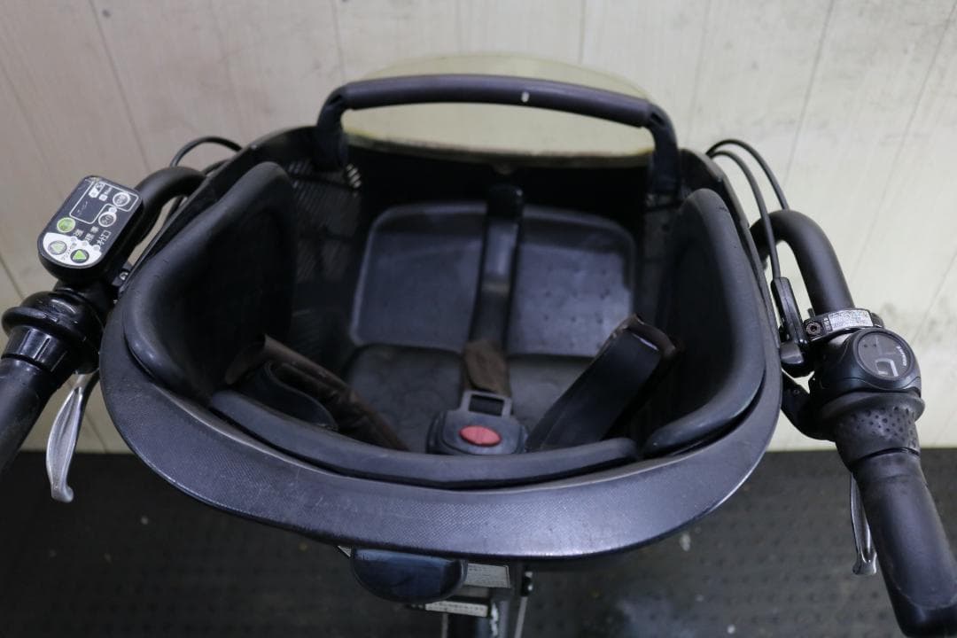 ブリヂストン アンジェリーノプティット e A20L83 20型 6AH無光沢黒