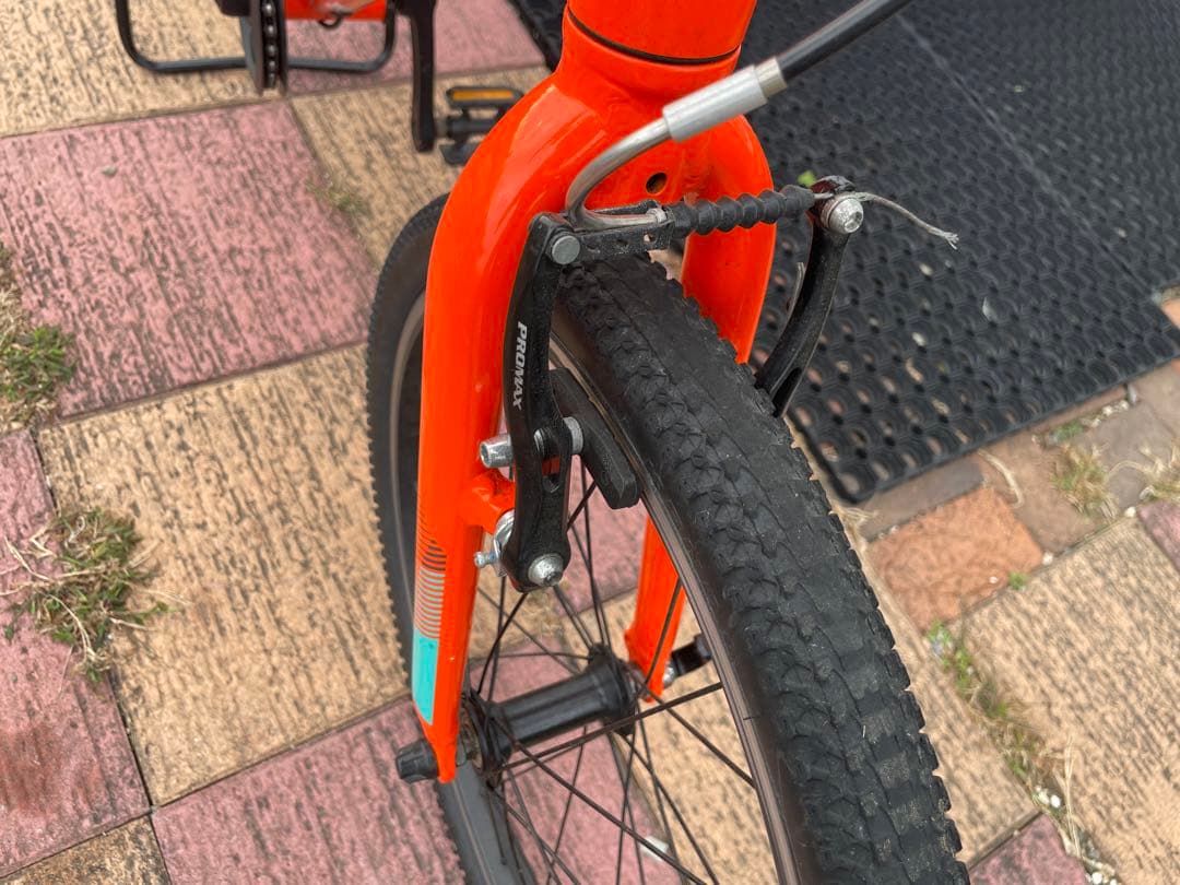 キャノンデール　QUICK ２０インチ　キッズ　自転車