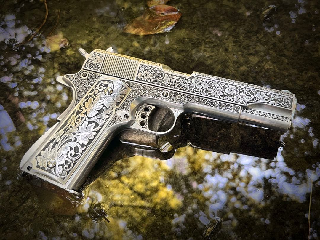 1911 グリップパネル カスタム 彫刻グリップ 左右セット 一点物