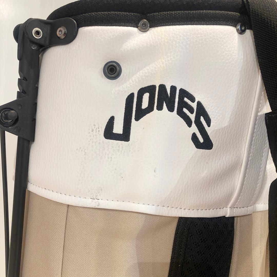 まっしー　JONES キャディバッグ ホワイト・ベージュ