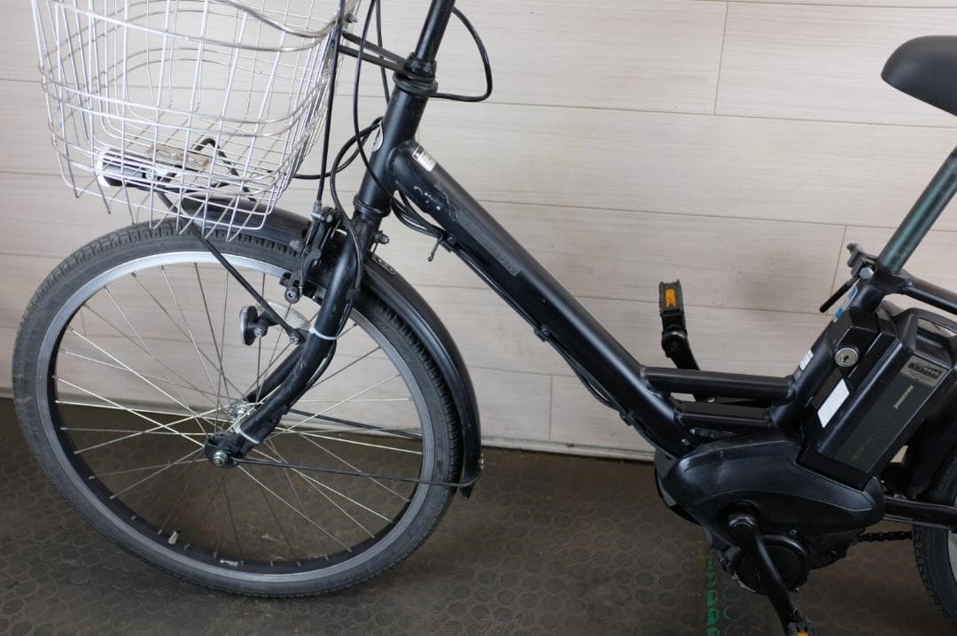 電動自転車BS アシスタUNI 24インチ3段　8.7Ah（4点灯）充電器あり