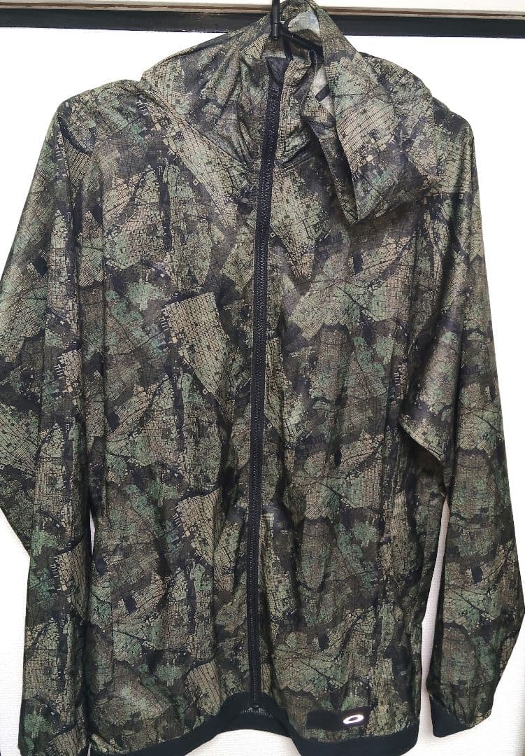 OAKLEY オークリー 17FW 希少 総柄 XL相当 ウィンドブレーカー