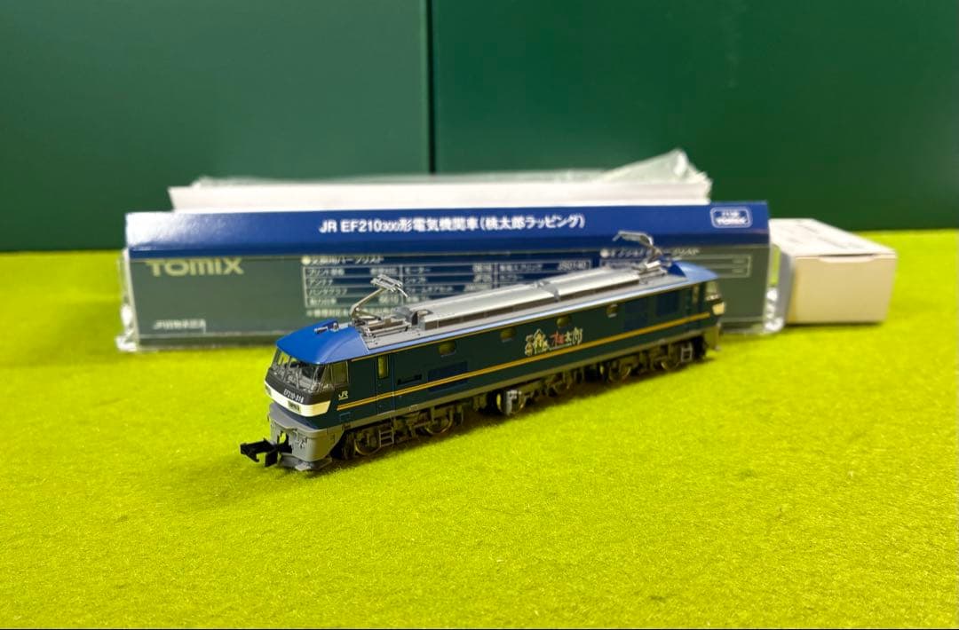 TOMIX 7138 EF210 300 　(桃太郎ラッピング / 補機仕様)