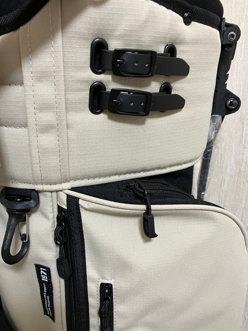 JONES UTILITY TROUPER R スタンド型キャディバック