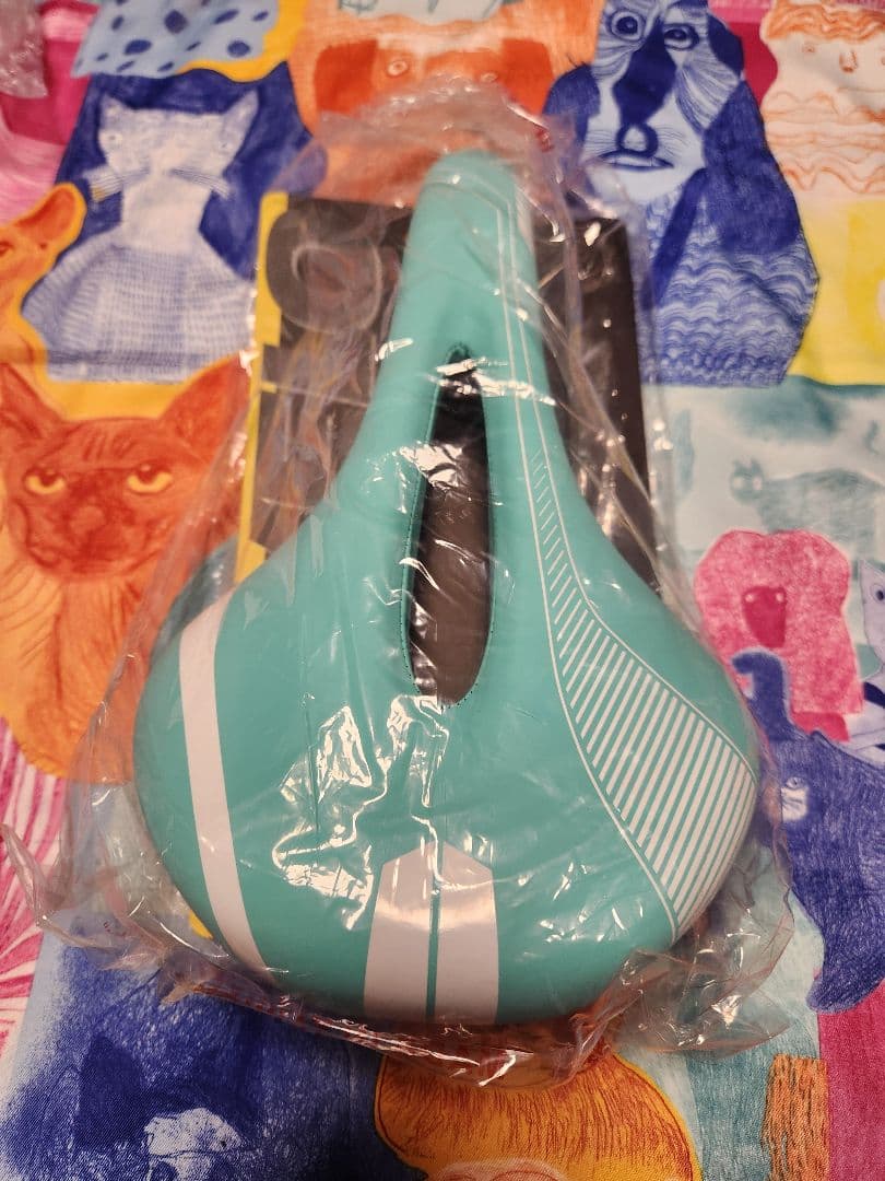VELO(ベロ) CELESTE CROSS SADDLE SLVL-OTR03