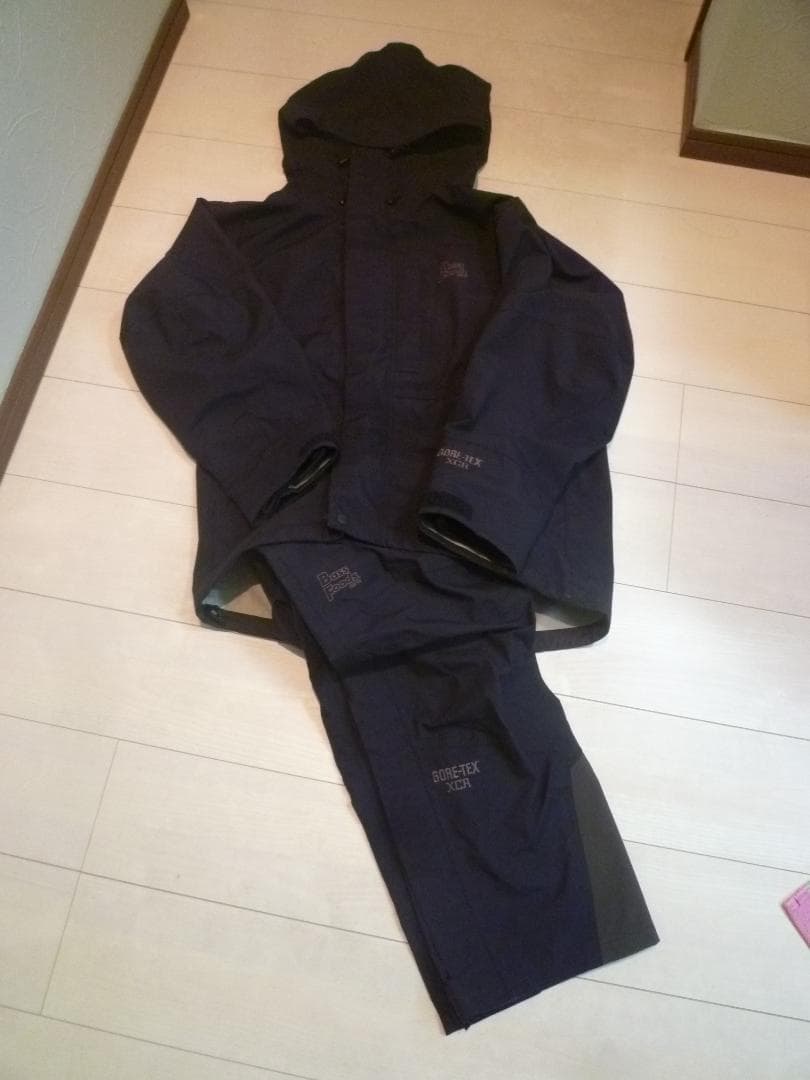 BASS FOODS GORE-TEX XCR サロペット フィッシングスーツ