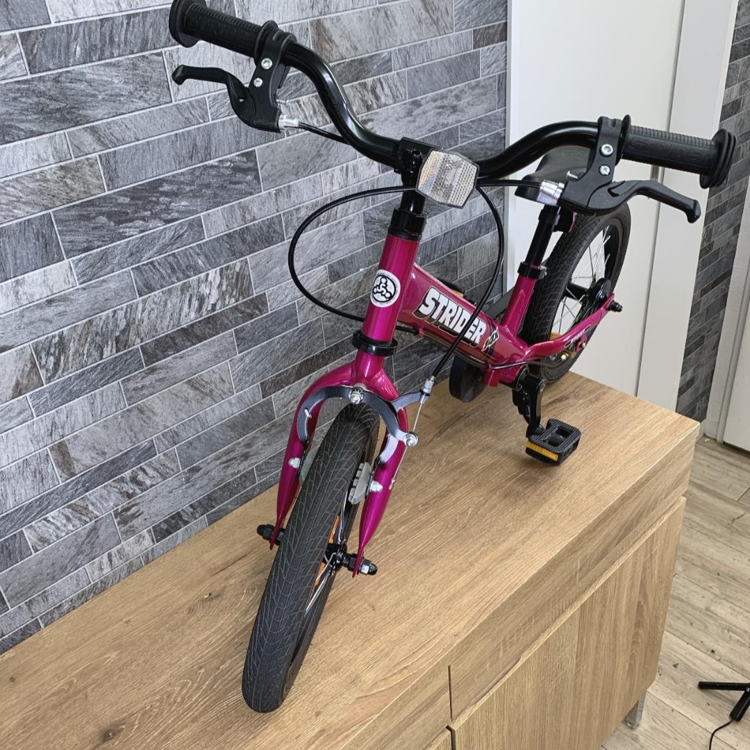 STRIDER 14x　ストライダー　フューシャピンク　子供用自転車　変身バイク