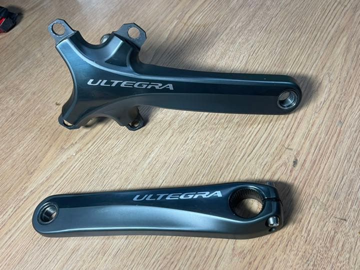 FC-r6800 50-34と170mm アルテグラ　クランクセット（ネジなし)
