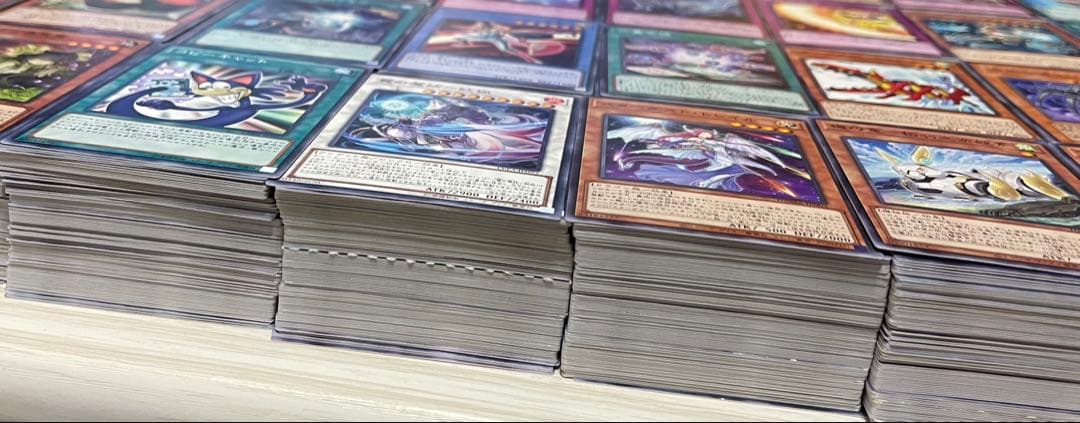 ヨ*ン様 引退品　遊戯王OCG まとめ売り未開封、シークレット、旧レリーフ、プリ
