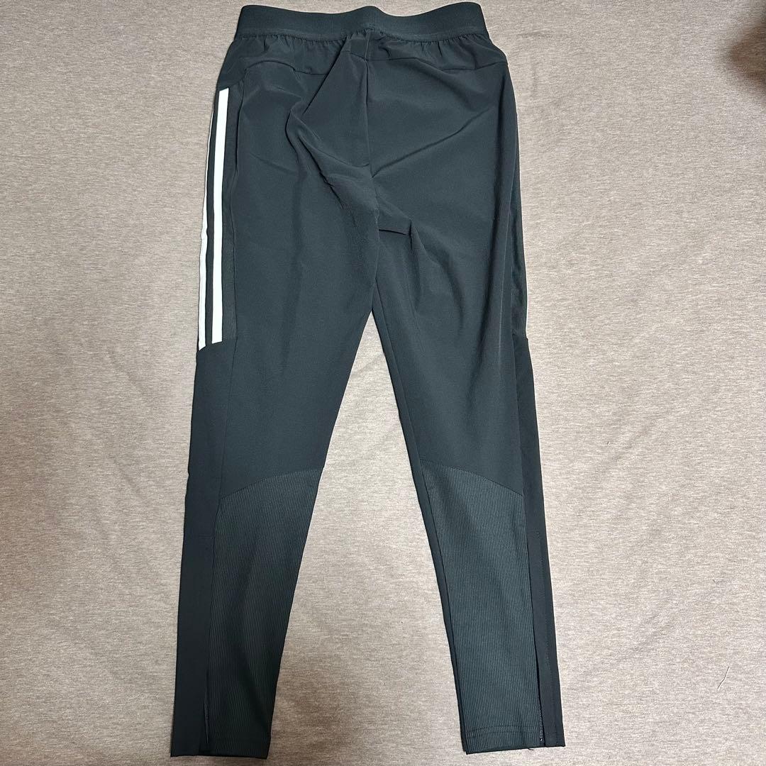 adidas ストライプジャージパンツ ブラック