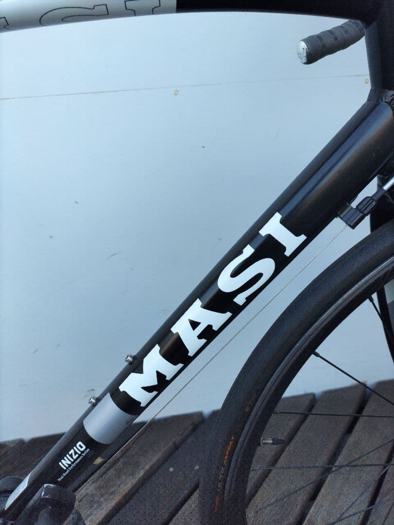 MASI INIZIO ロードバイク　自転車