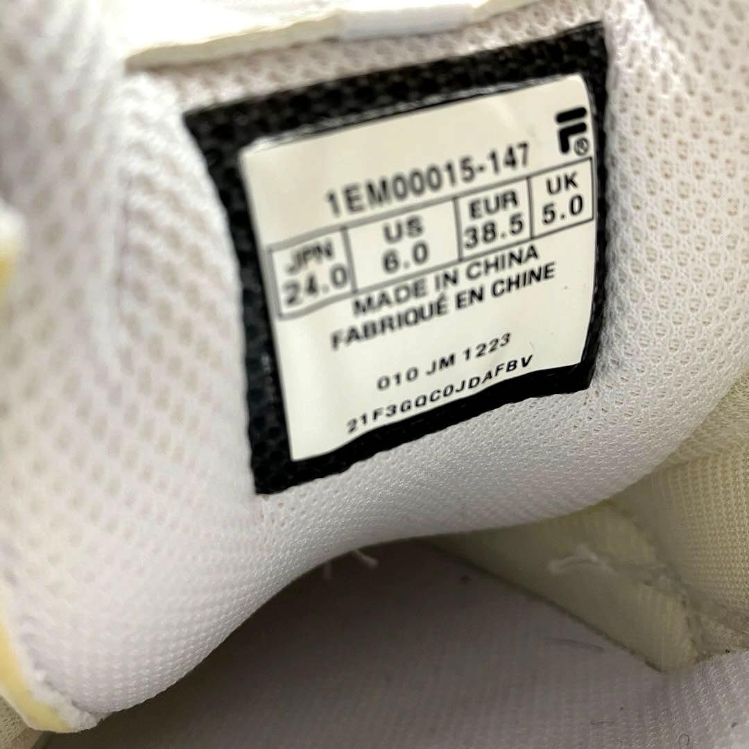 FILA ホワイト ゴルフシューズ　スニーカー ロゴ入り　ディスラプター