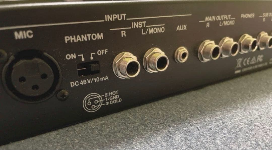 BOSS RC-300 ループステーション