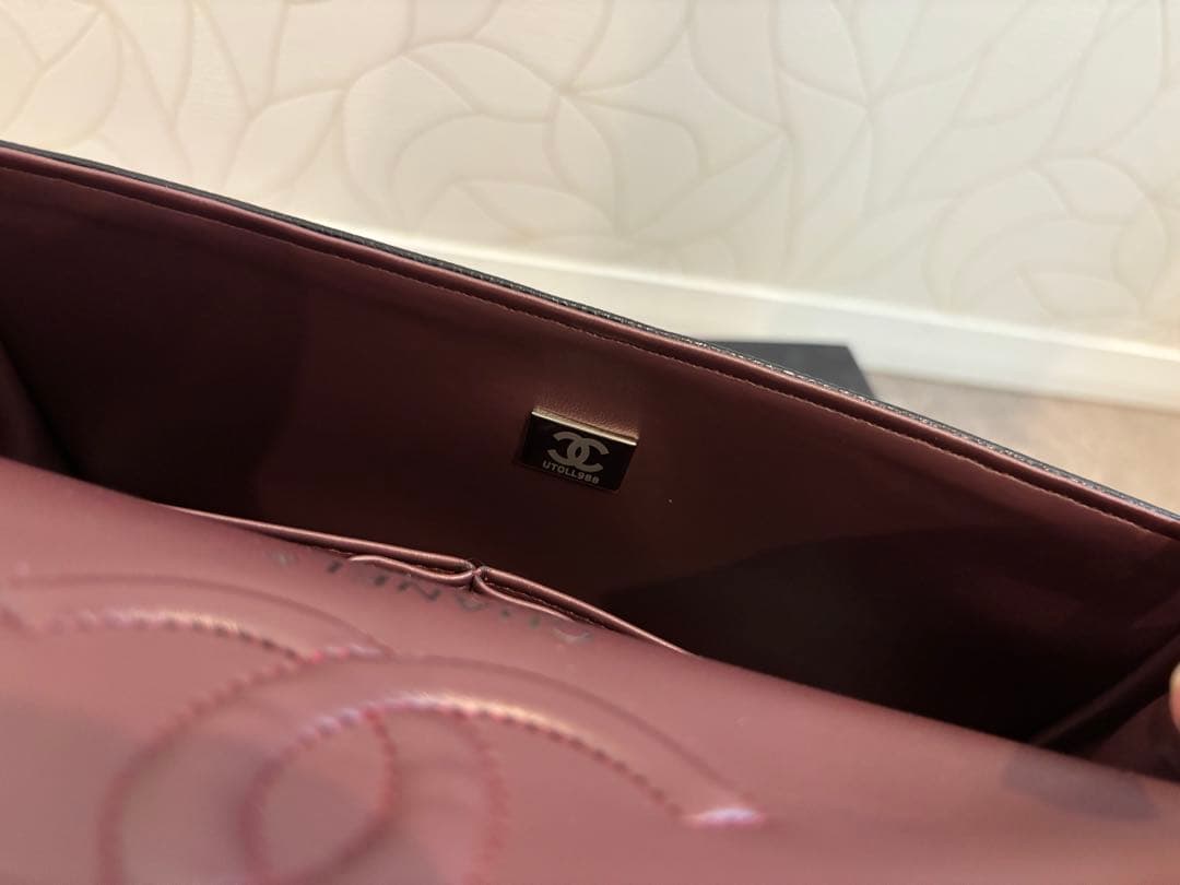 【超VIP顧客】シャネル　ノベルティ　キャビアスキンマトラッセ　シルバー金具