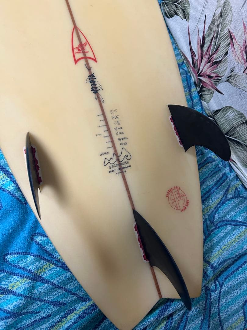 【美品】patagonia スワローテイル　サーフボード 5'11