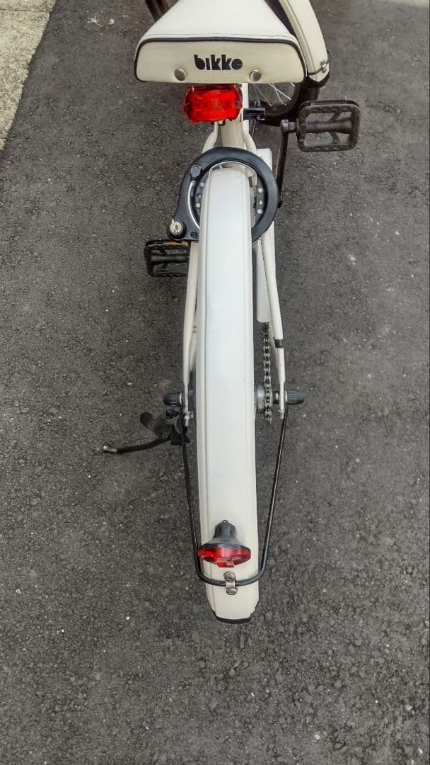 bikke 子供用自転車 ホワイト 前面バスケット付き 22インチ
