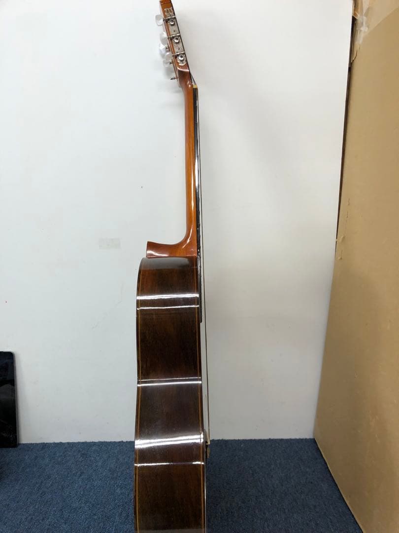 鈴木バイオリン社製の手工品 木曽 拾号 ビンテージギター 1970年代