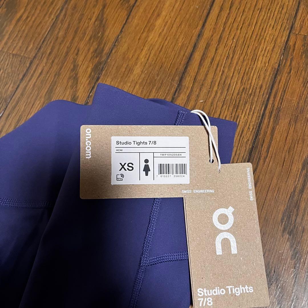 新品未使用☆on runningオンランニング ロングタイツ ヨガ ピラティス