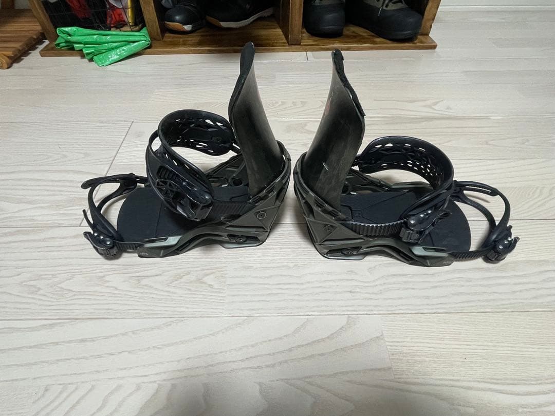 保証書付SALOMON DISTRICT HPS サロモン　ビンディングMサイズ
