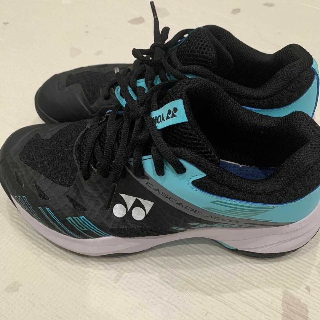 YONEX CASCADE ACE バドミントンシューズ 24.5㌢　美品