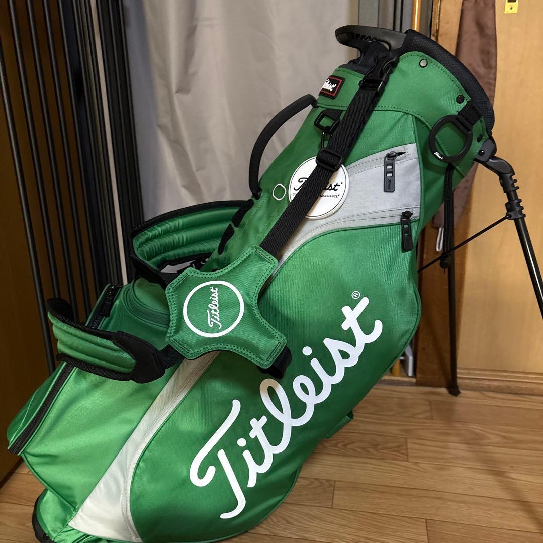Titleist スタンド式ゴルフバッグ 緑色
