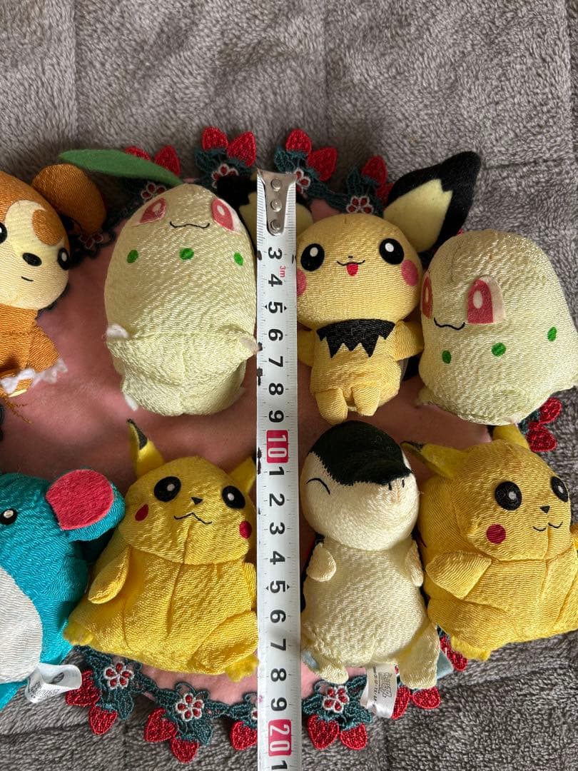 ポケモン　ちりめん　お手玉　ピカチュウ　チコリータ　ヒメグマ　マリル　ヒノアラシ