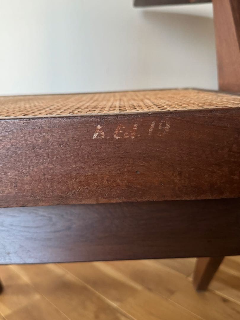 ピエールジャンヌレ　pierre jeanneret ペリアン