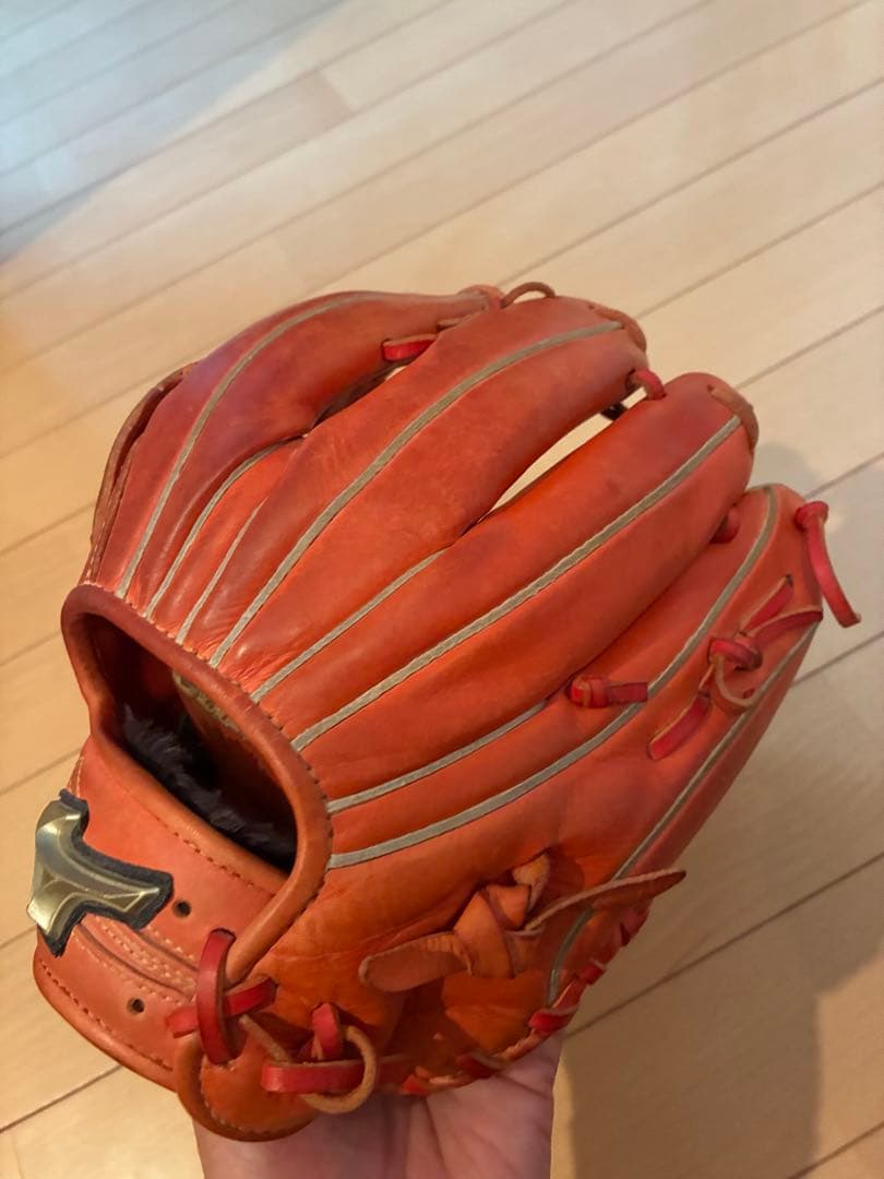 値下げ　ミズノ　Global Elite少年野球用オレンジ グローブ 右手用