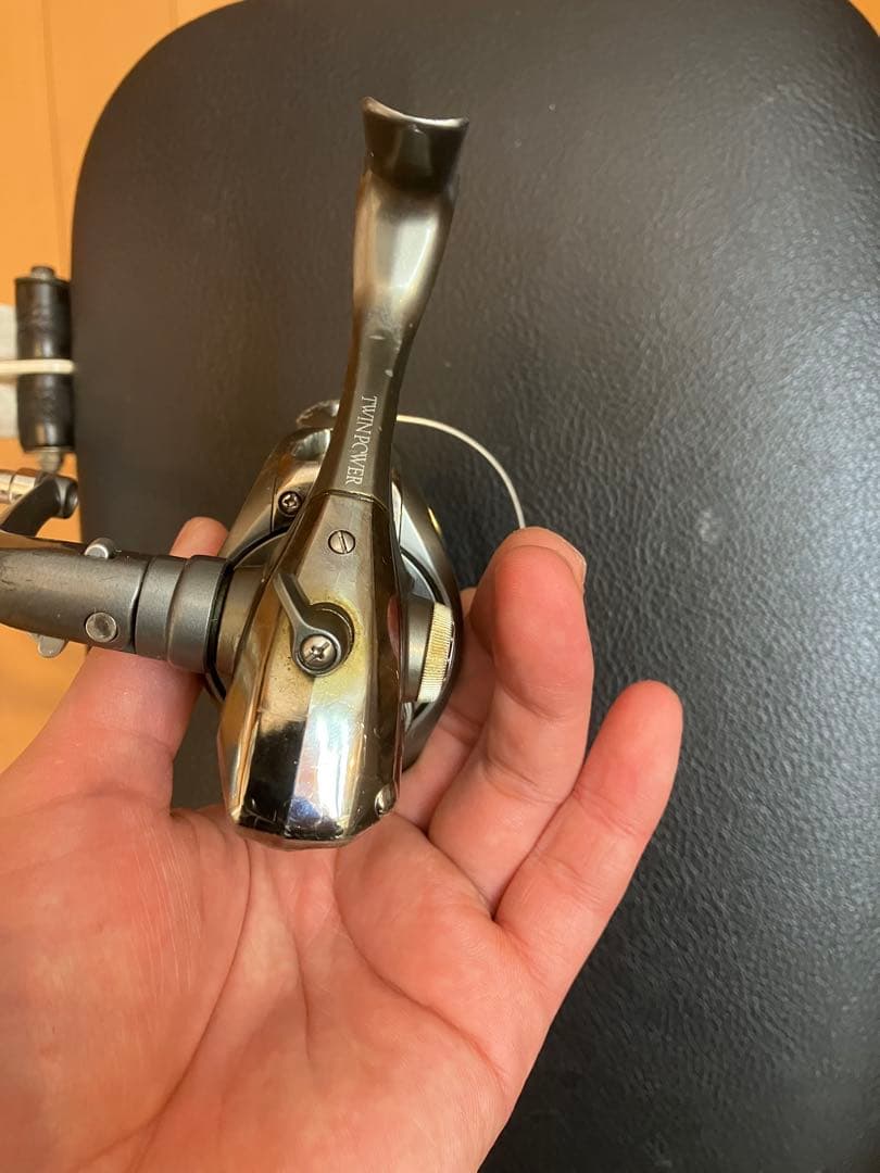Shimano Twin Power 2500 スピニングリール